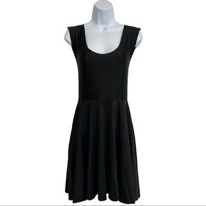 Linwood Womens Size Small Sleeveless Black Dress Made in USA